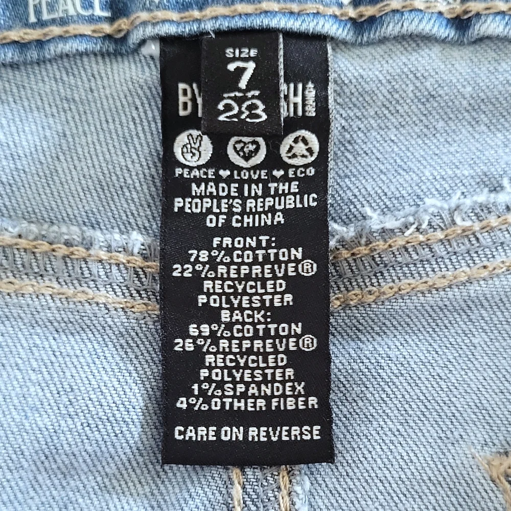 ✨️HP✨️ Rewash Distressed😫 